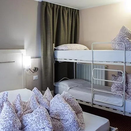 Adler 3* Foppolo